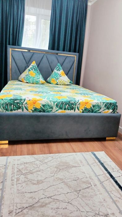 Посуточно 2 ком квартира, Абая