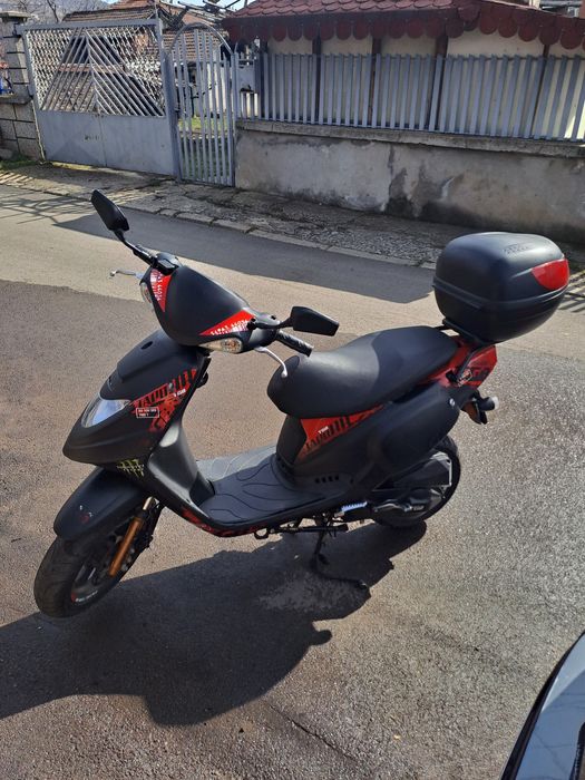 Скутер TGB 50куб