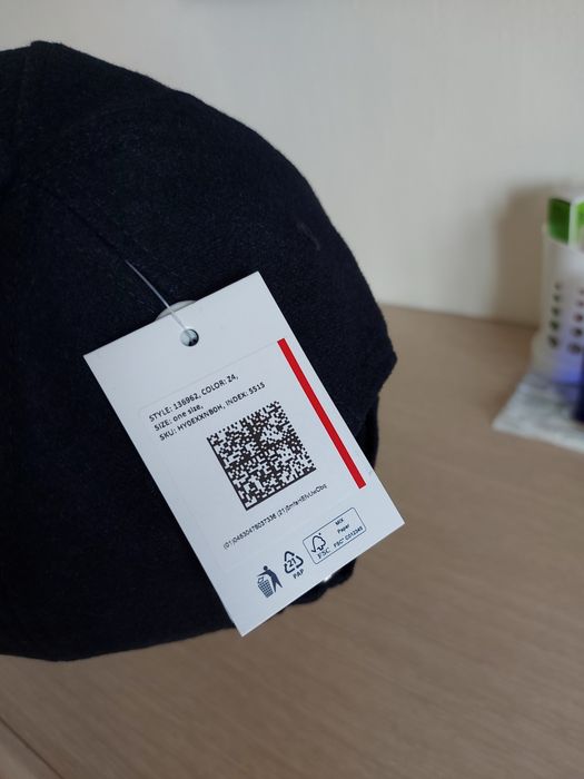 Бейсболка продам