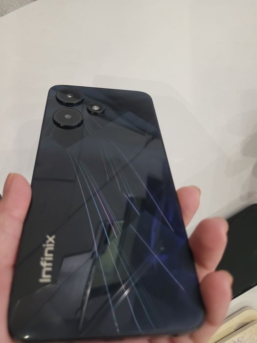 Infinix hot 30i-128gb