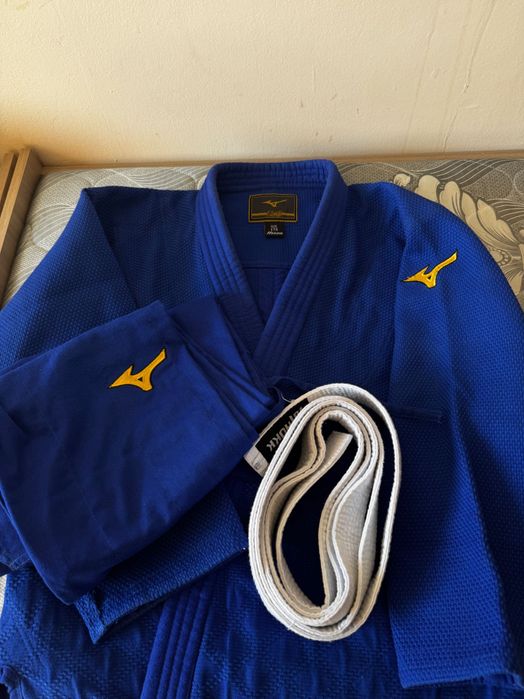Кимоно для дзюдо Mizuno
