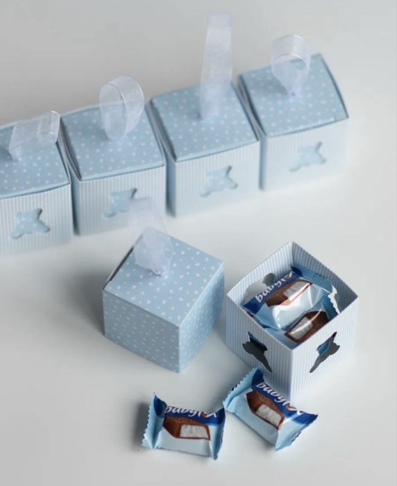 Бонбоньерки , тойбастар