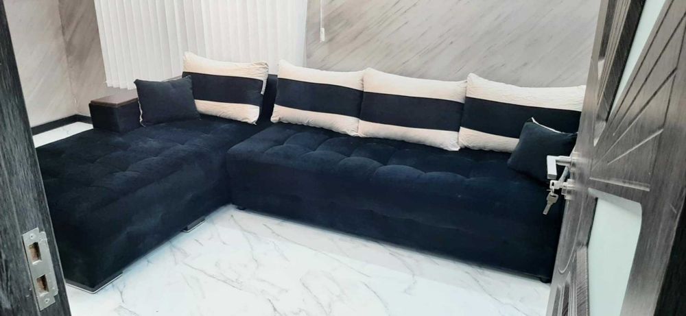 Голям Холов диван