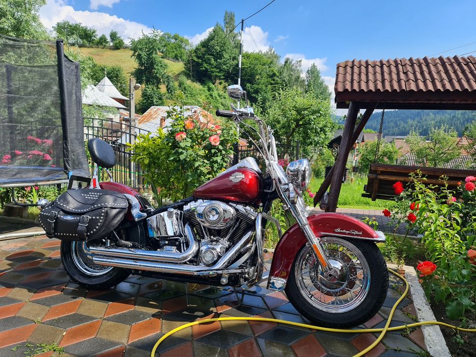 Harley-Davidson Softail Deluxe 1584 cm³ – 2007 – Stare foarte bună