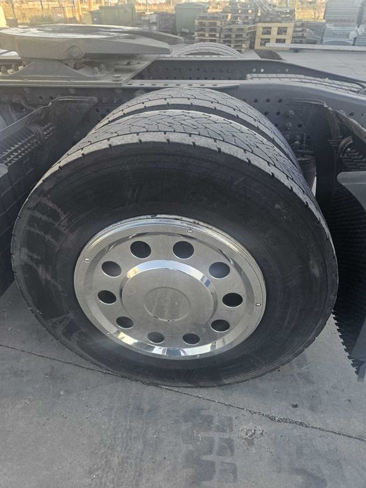 Mercede-Benz Actros 1848