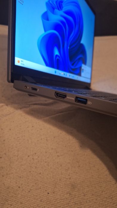 Laptop ACER TravelMate P2