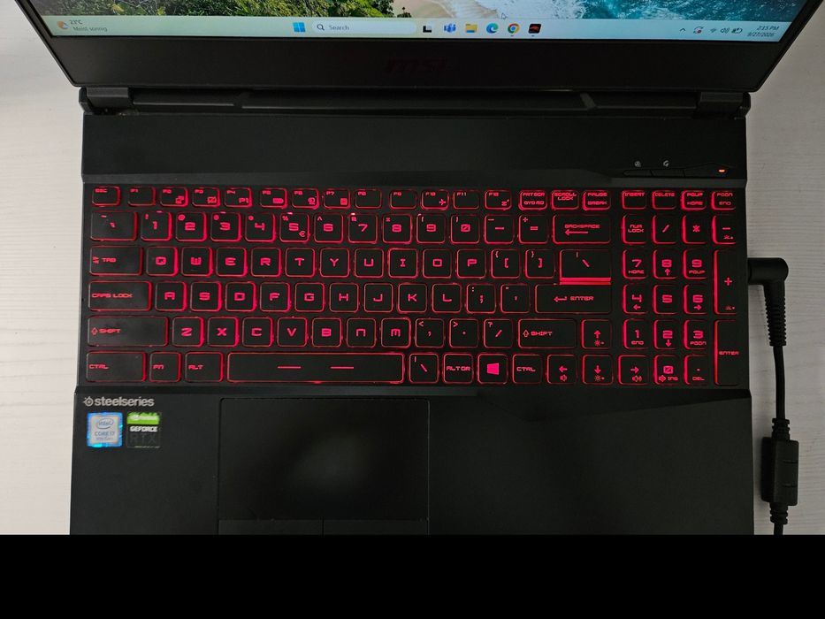 MSI GL65 9SE-084XRO Intel I7-9750H 15.6" Full HD 120 Hz 16GB 512GB SSD nVidia RTX 2060 6GB, Windows 11 PRO