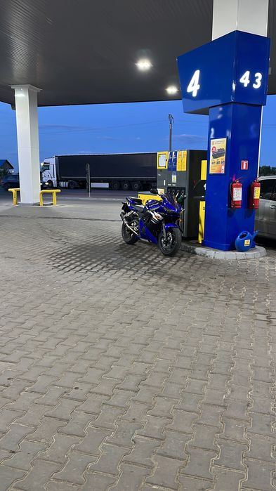 Vând Yamaha R6 2003