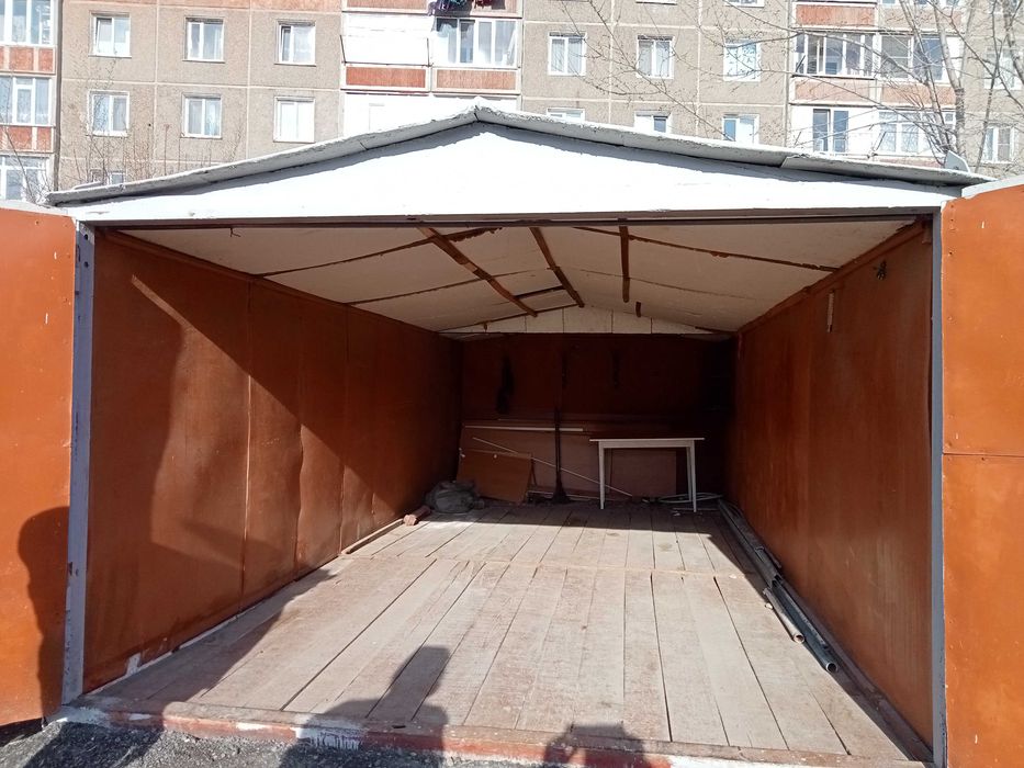 Сдам гараж на КШТ