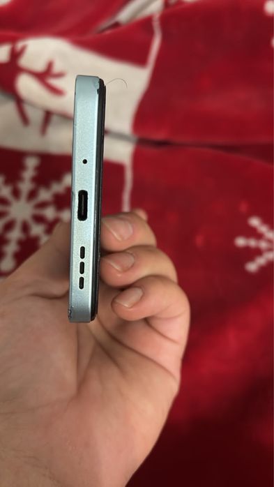 Продам Xiaomi redmi 13 C