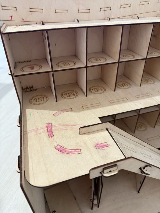 Гараж для машинок