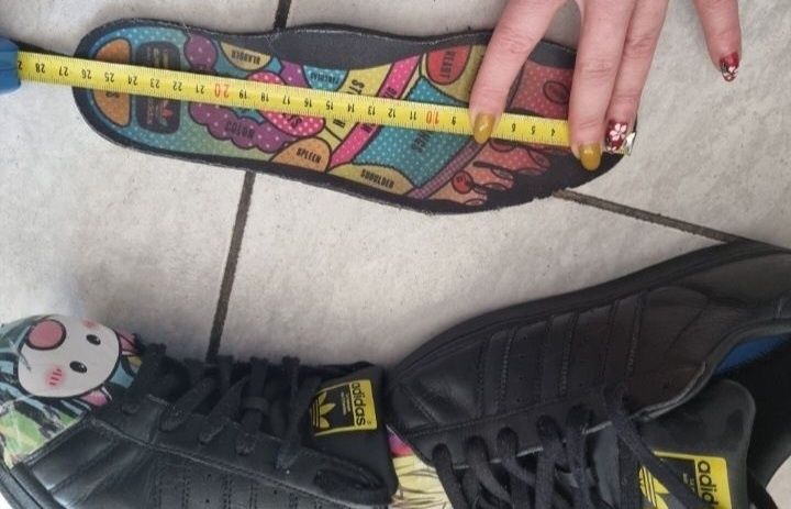 Adidas Pharrell Wiliams Superstar 41номер