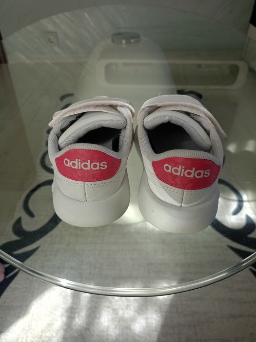 Маратонки Adidas