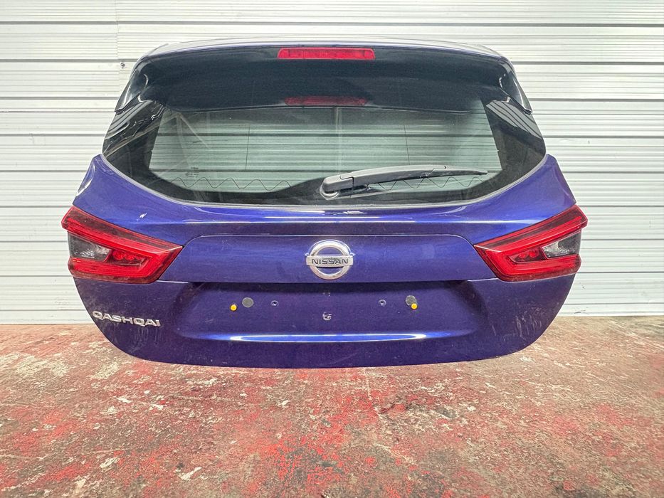Piese Mecanica Caroserie Dezmembrari Dezmembrez Dezmembram Nissan Qashqai J11 Facelift 2017 2018 / Piese Qashqai J11 / Punte / Portiera / Usa