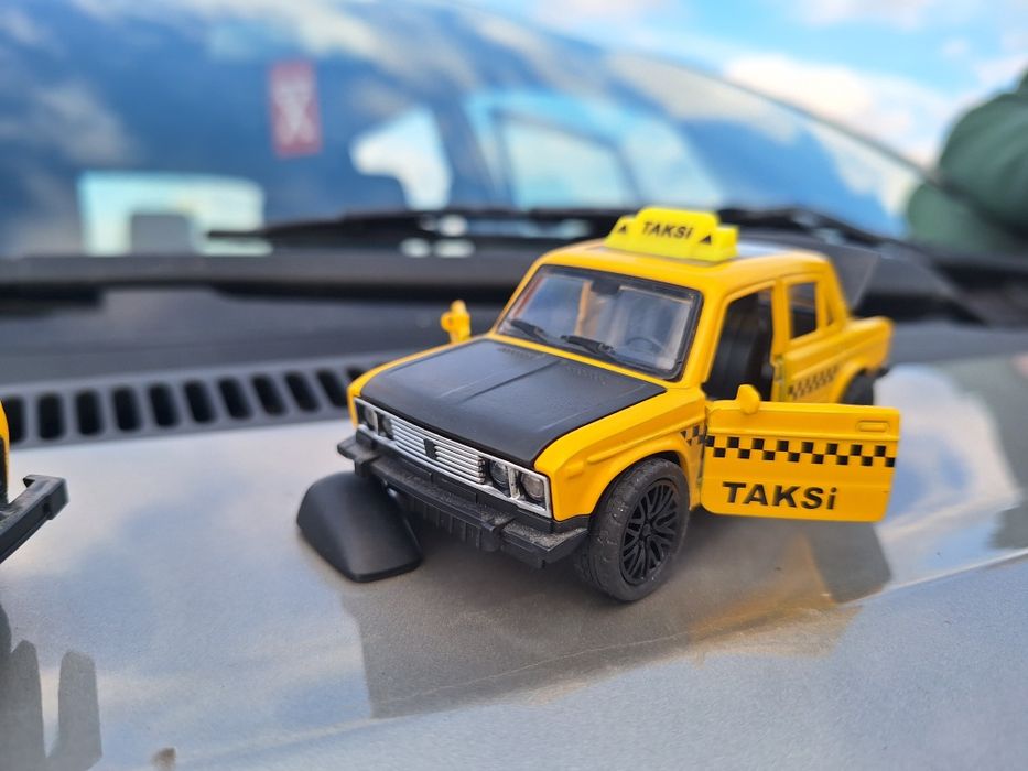 Метални колички с екстри