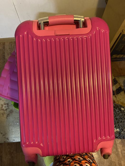 Чемодан детский