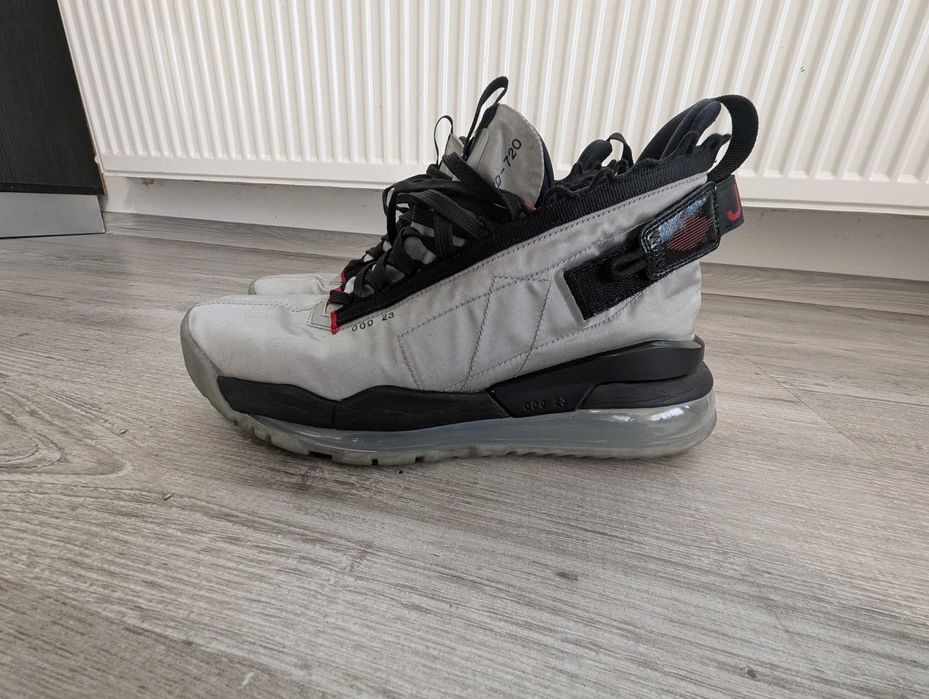 Adidasi Jordan Jumpman