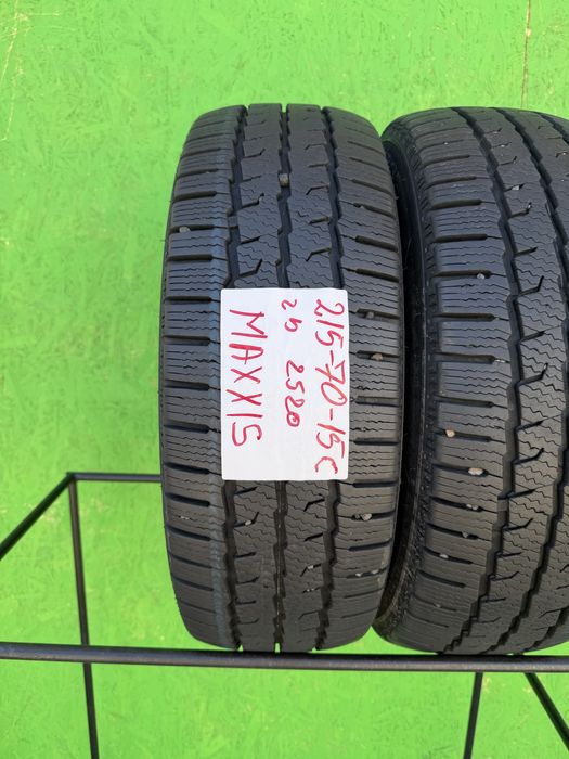 215/70/15C M+S MAXXIS DOT 2520 Profil 90% Aproape noi
