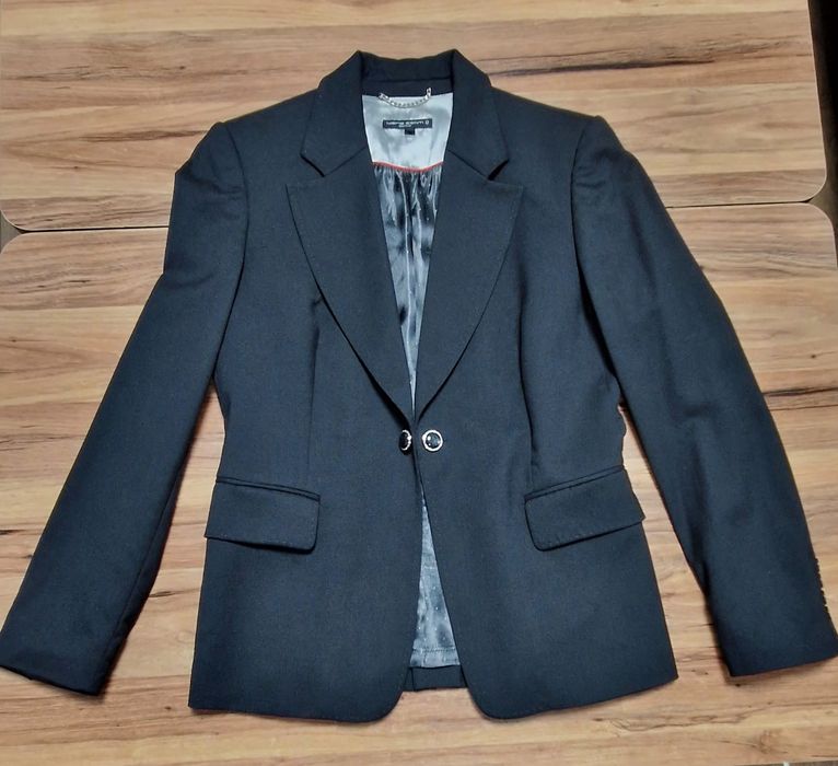 Дамско сако размер 40