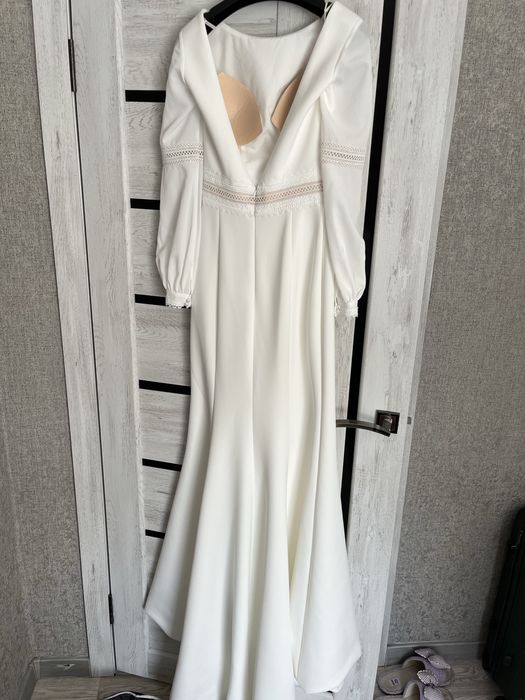 Продам свадебное платье Emilio Sposa (г. Караганда)