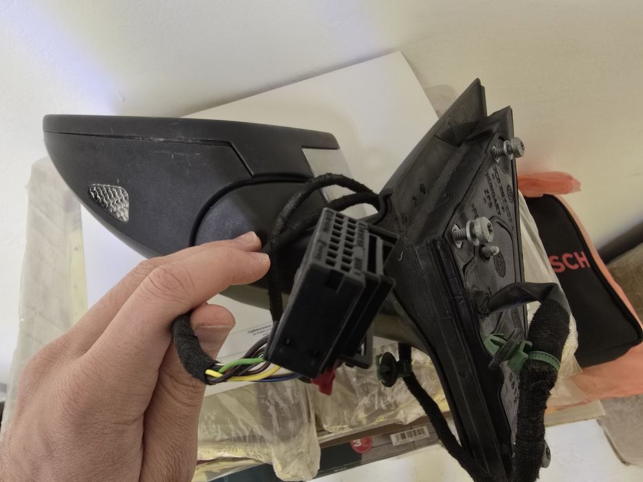 Vw passat  alltrack огледало оригинално