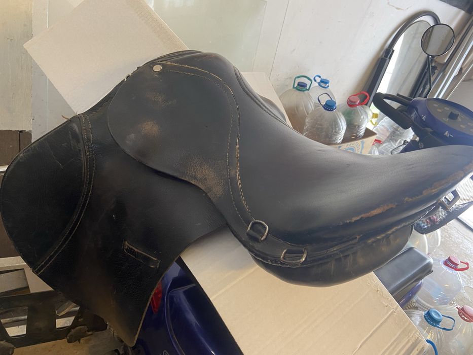 Седло за езда Германия