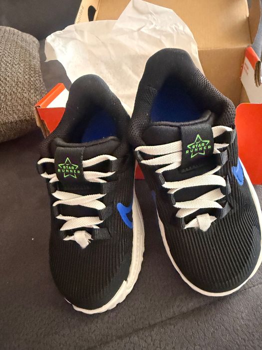 Нови маратонки Nike