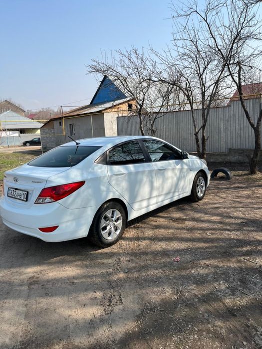 Продам hyundai accent