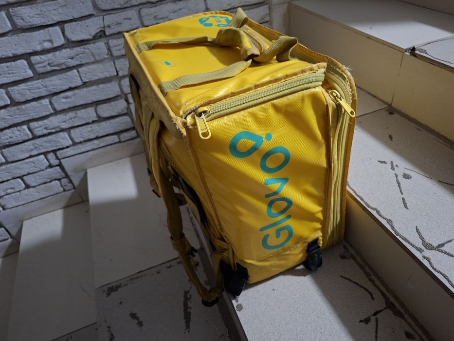 Продам термосумку Glovo