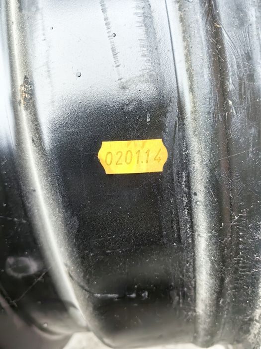 Продавам джанти 16 цола за BMW 1серия с датчици за налягане в гумите.