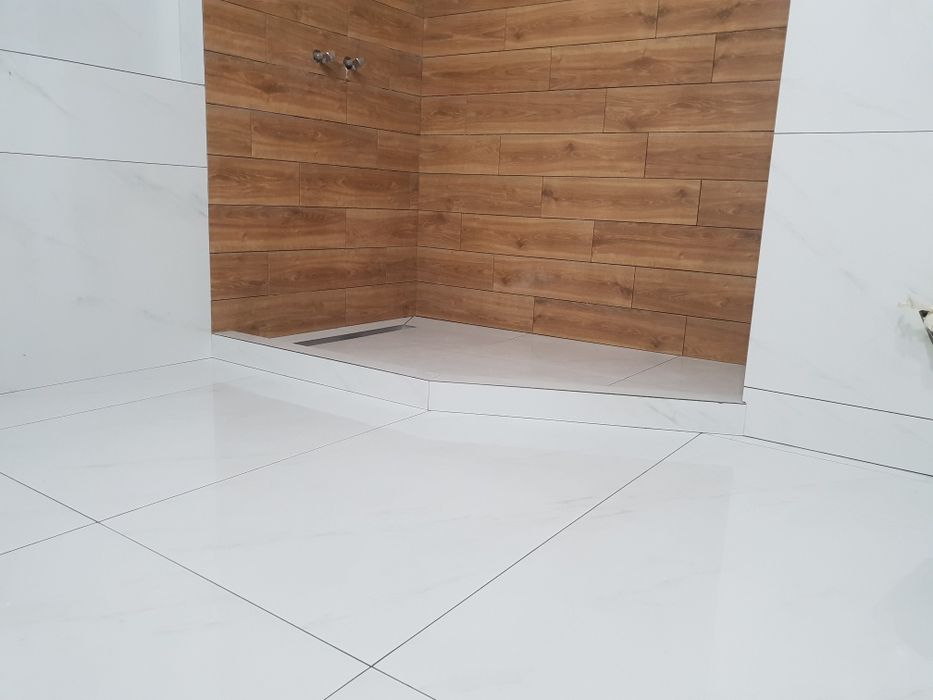 Кафельщик плиточник