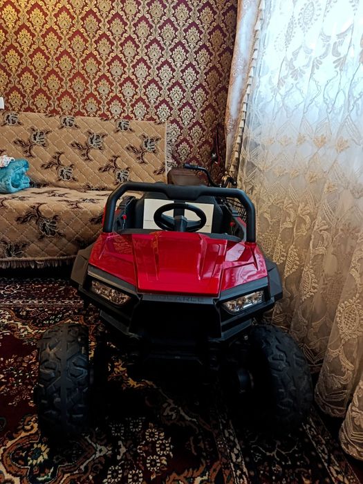 Sotiladi  bolalar buyimlari