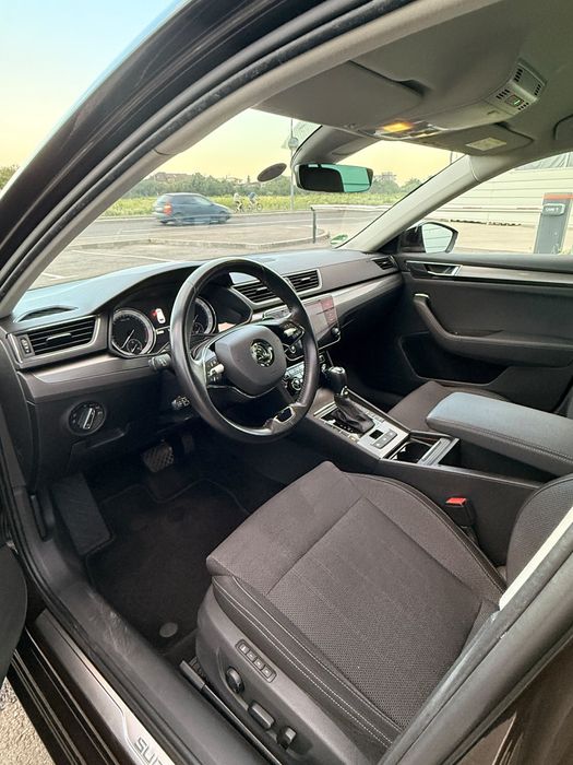 Skoda Superb 2,0 TDI  200 cp 2021