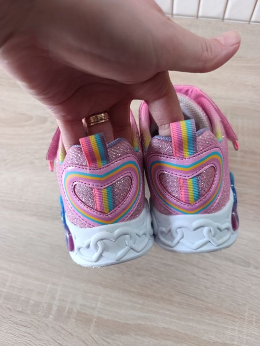Adidași Skechers cu luminițe, mărimea 35