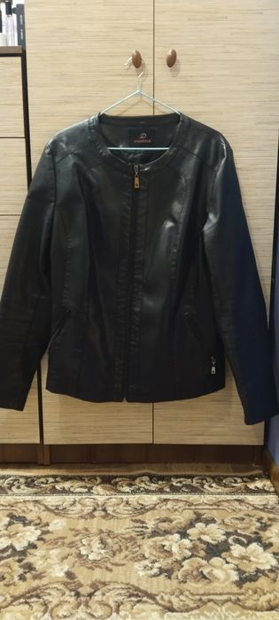 Одежда куртки кожанные