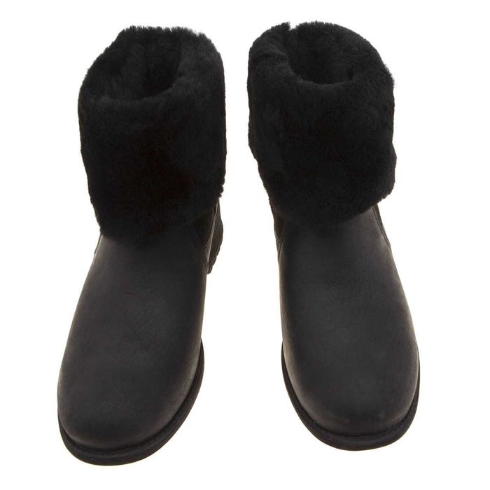 UGG AUSTRALIA № 36/37 – Водоустойчиви боти от ест. кожа и вълна нови