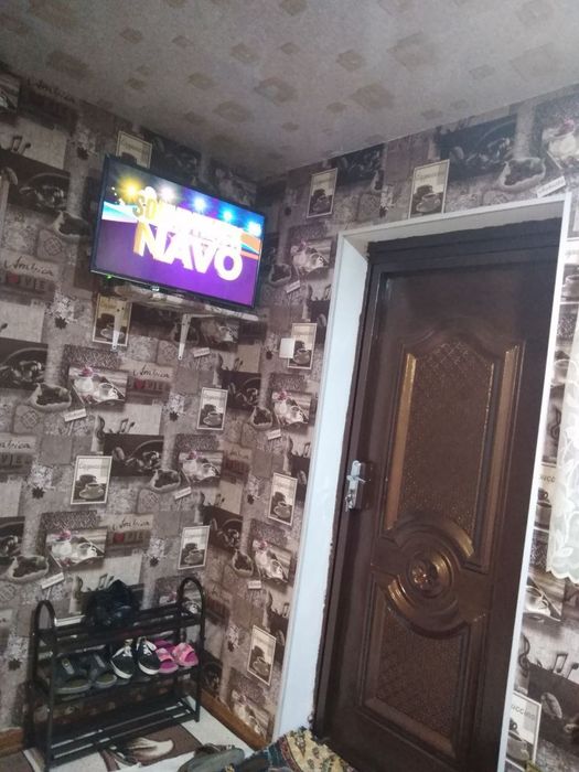 Срочна 1 этаж 2 хона квартира сотилади