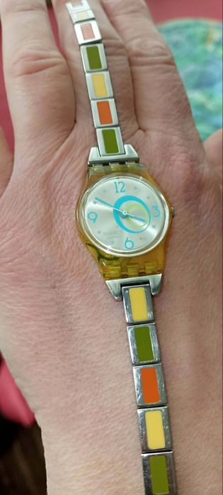Часовник SWATCH. с нова батерия
30 евро