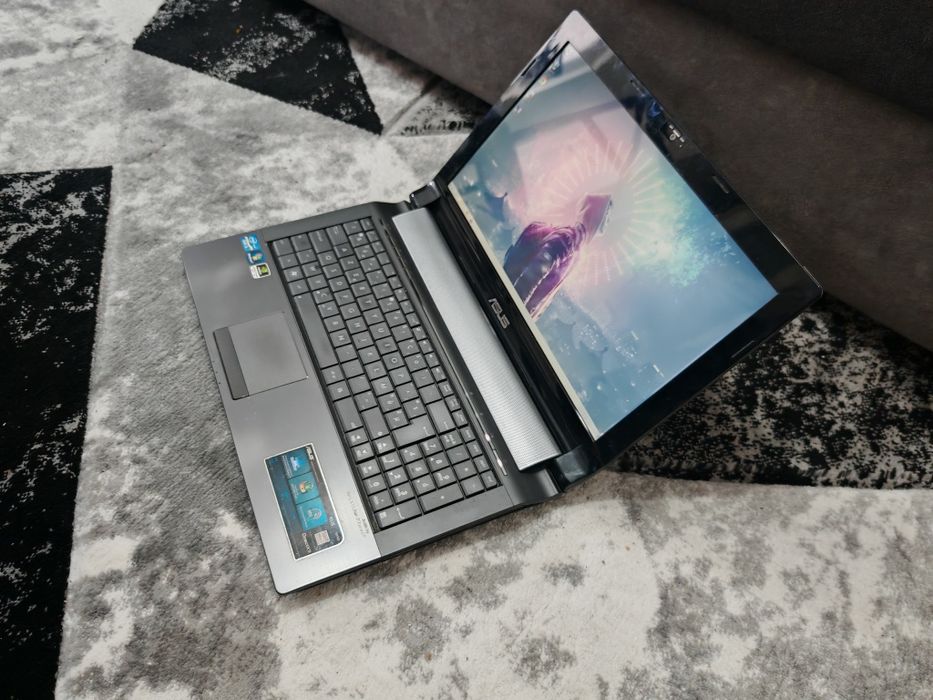Laptop Asus i5 N53S