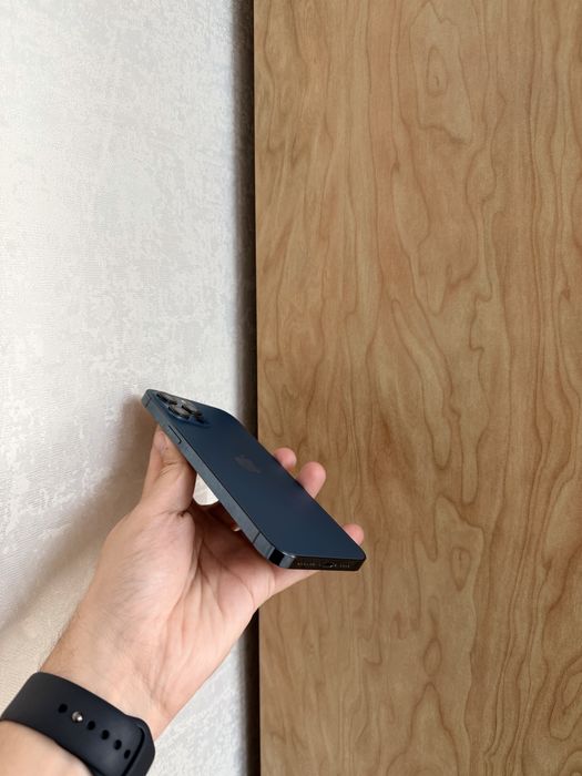 iPhone 12 Pro Max 256Gb - В идеальном состоянии