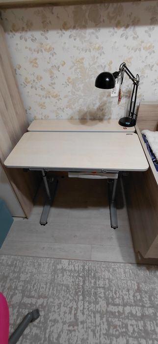 парта  для школьника