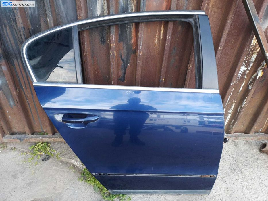 Usa Usi Portiera Portiere Dreapta Spate Volkswagen Passat B6 Berlina Sedan 2005 - 2010 Culoare LD5Q [X3707]