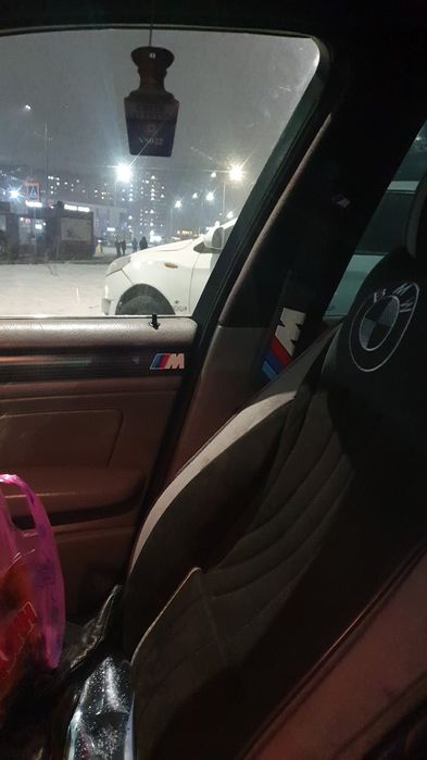 BMW E46 320i M54 седан рестайлинг 2003 год ваннус 2,2 объём