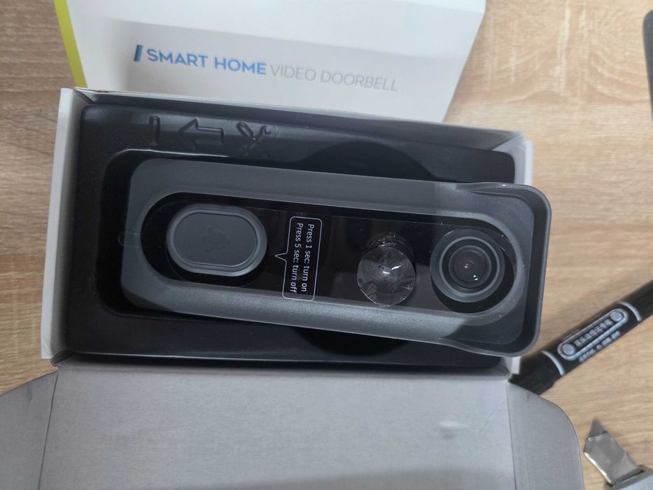 Video Interfon Smart cu Camera video si sonerie pentru usa