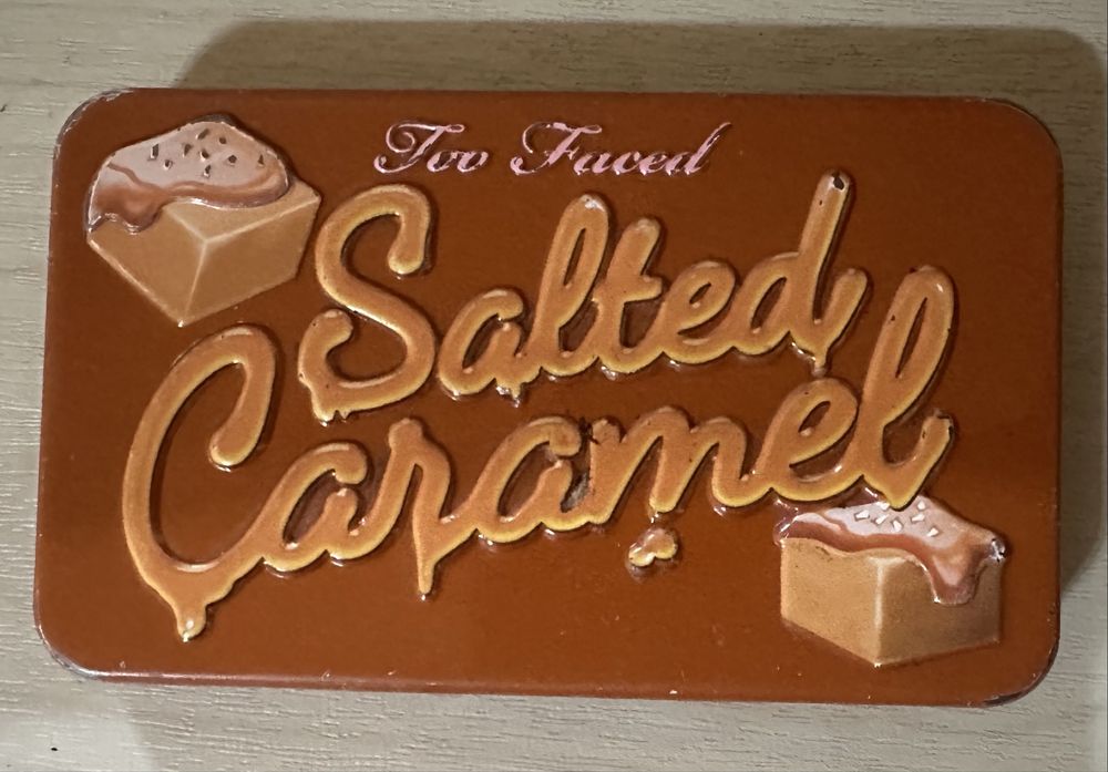 Two faced kosmetik tenlari