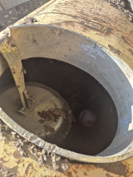 Продается бочка 2 тонна