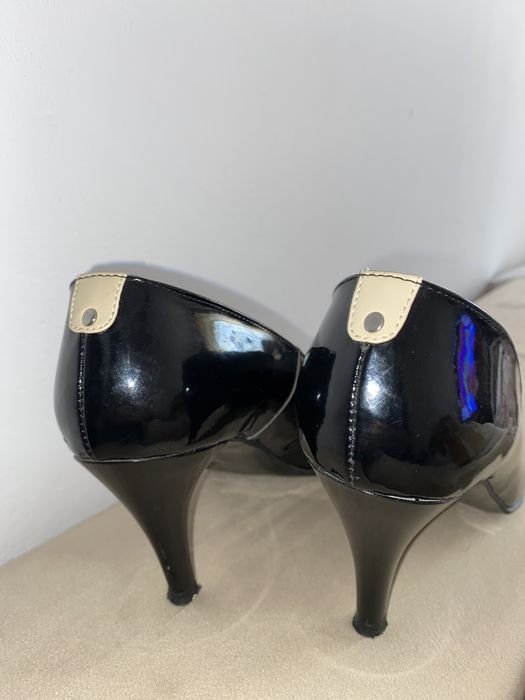 Pantofi stiletto negri