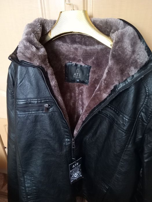 Продам  новую  кожаную куртку