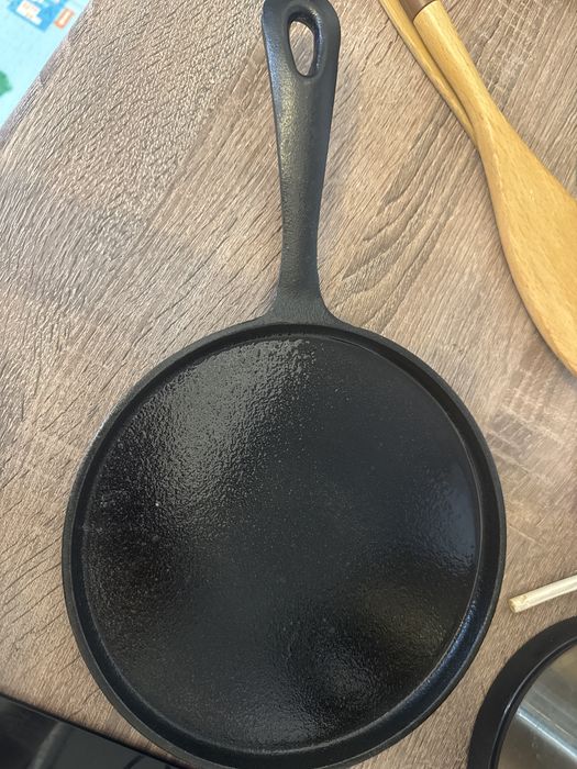 Блинная сковорода Fissman Blinnaia 22 см , чугун