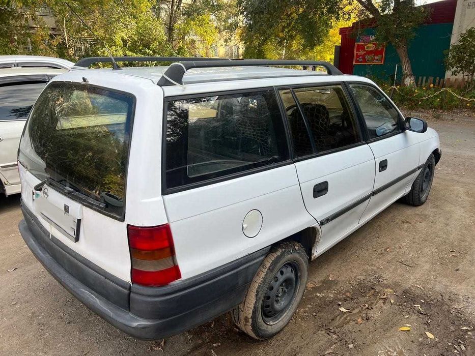 Продам универсал автомобиль опель астра